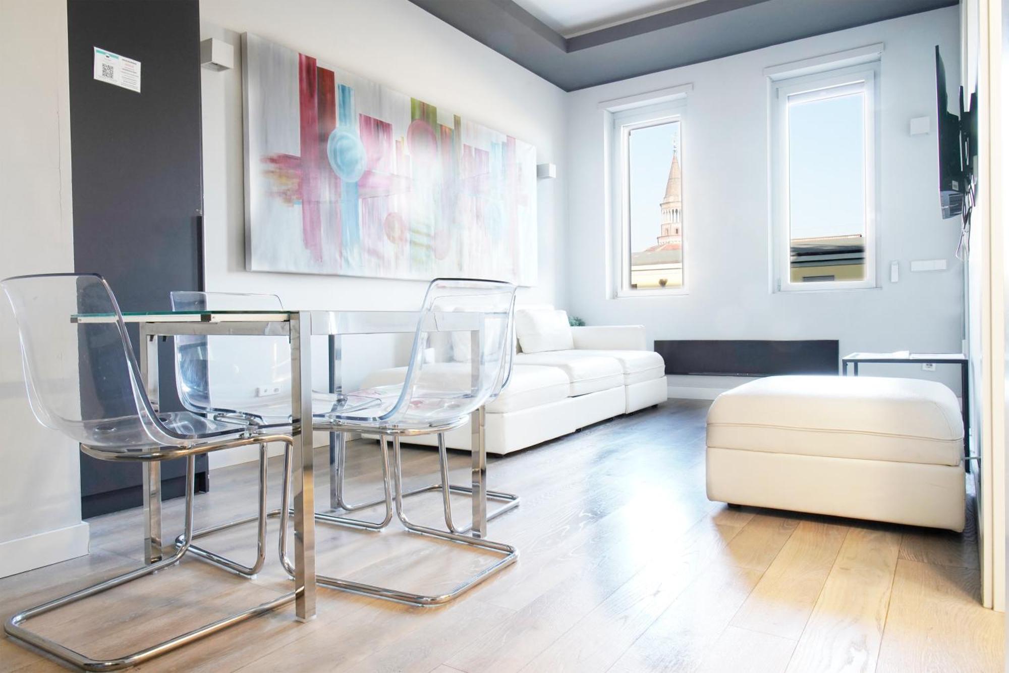 Jewel Apartment Vista Duomo 100M 밀라노 외부 사진