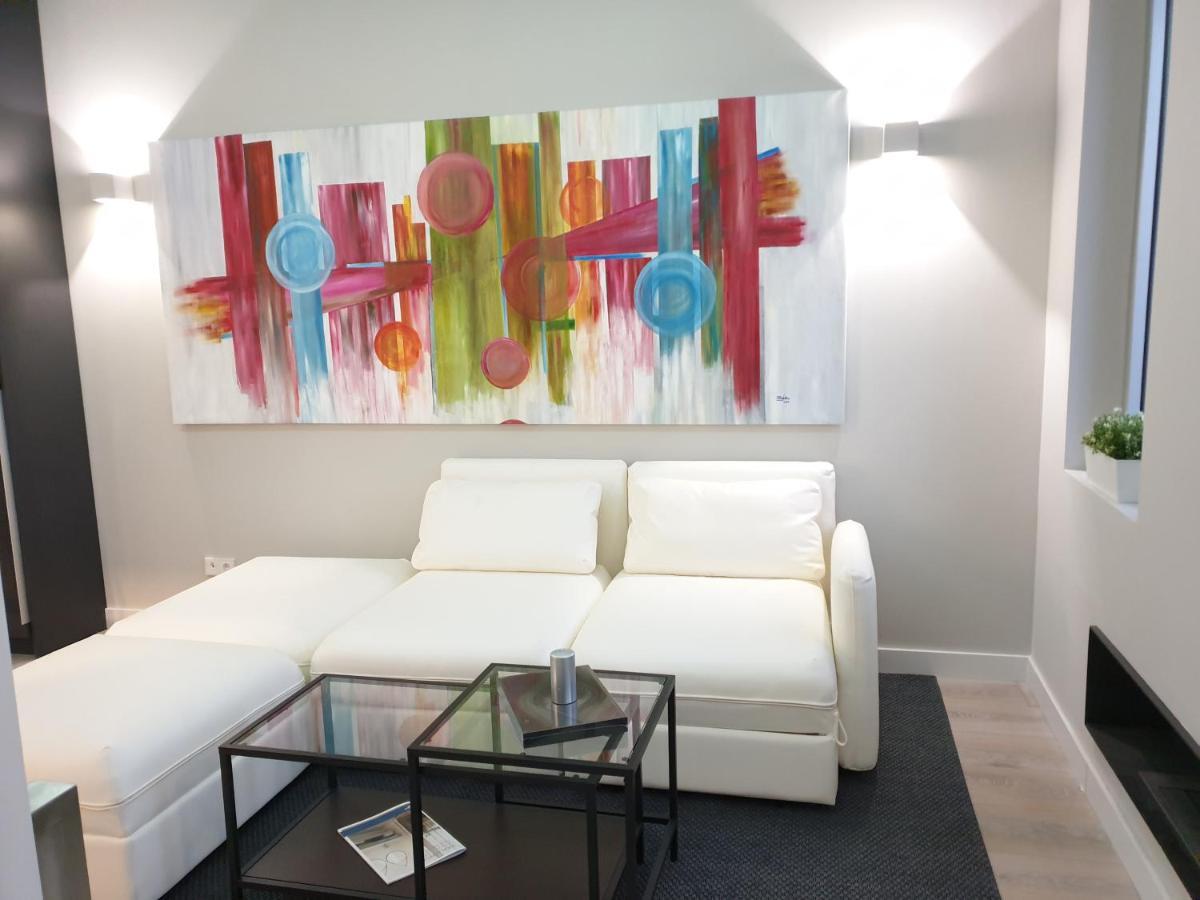 Jewel Apartment Vista Duomo 100M 밀라노 외부 사진